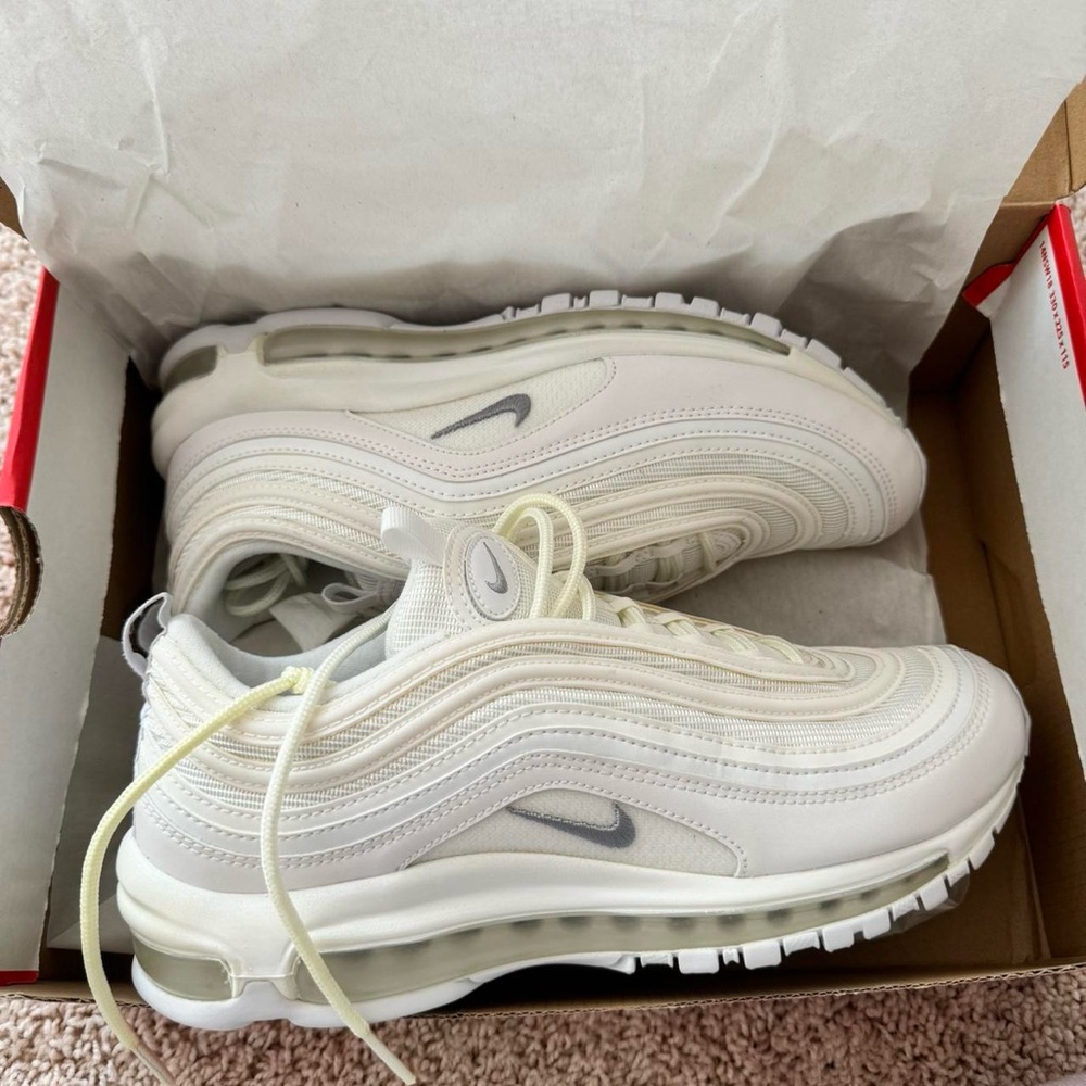 Nike Air Max 97 Classic White NEVER WORN WITH BOX